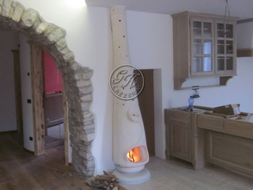 Stove 1 - Wood-burning natural stone stove by GH LAZZERINI - view 2